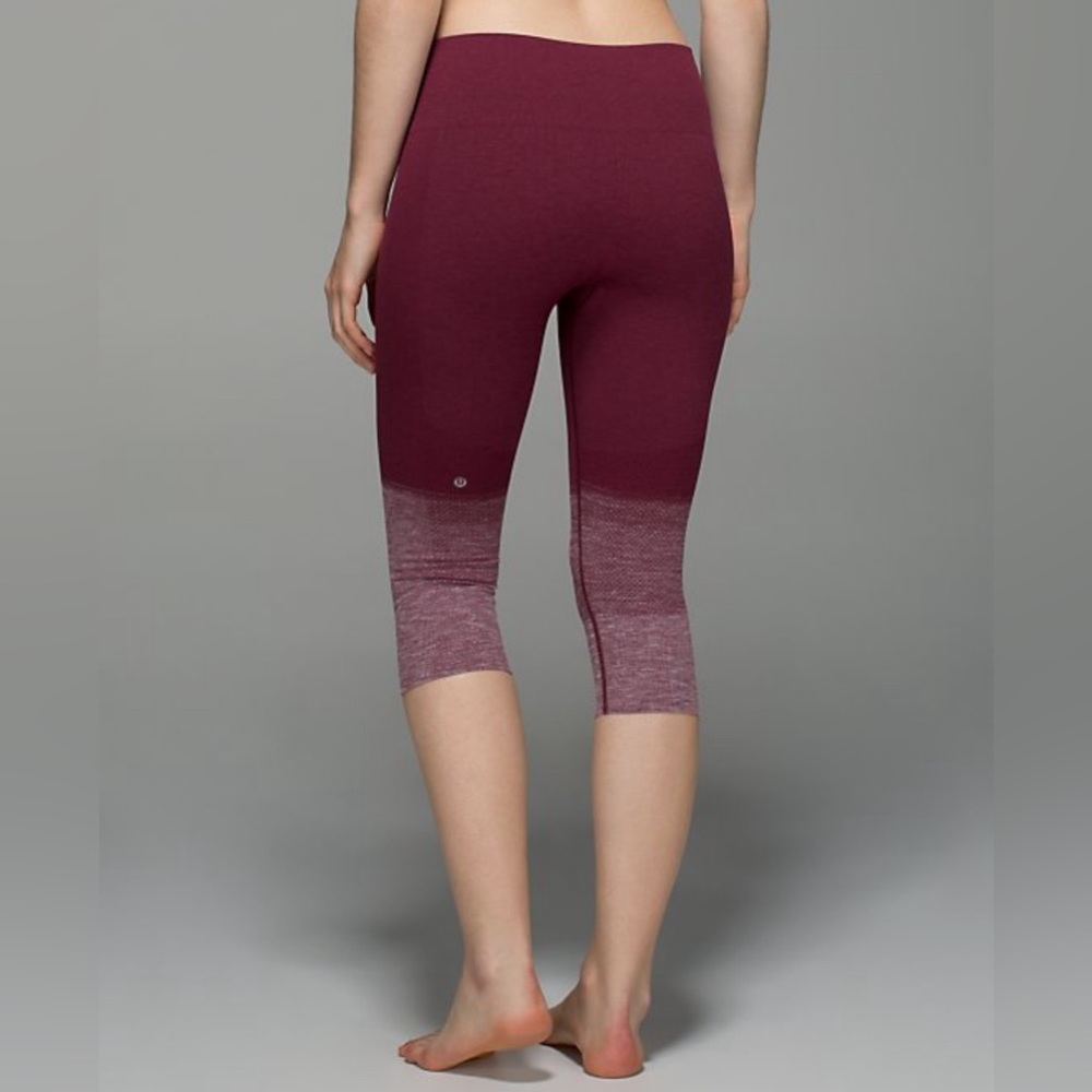 Lululemon | Seamlessly Street Crop in Heathered Dashing Purple Size 4